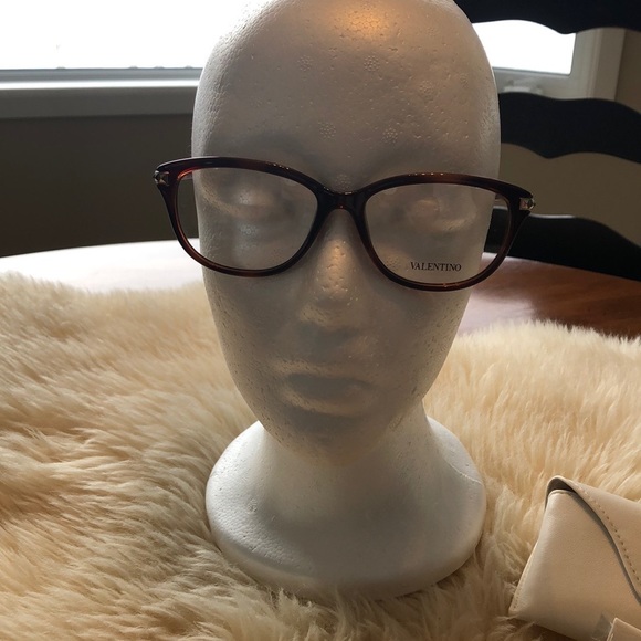 Valentino frames - new! - Picture 2 of 6